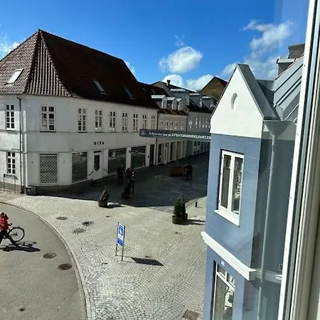 Apartament Exclusive In The Center Middelfart
